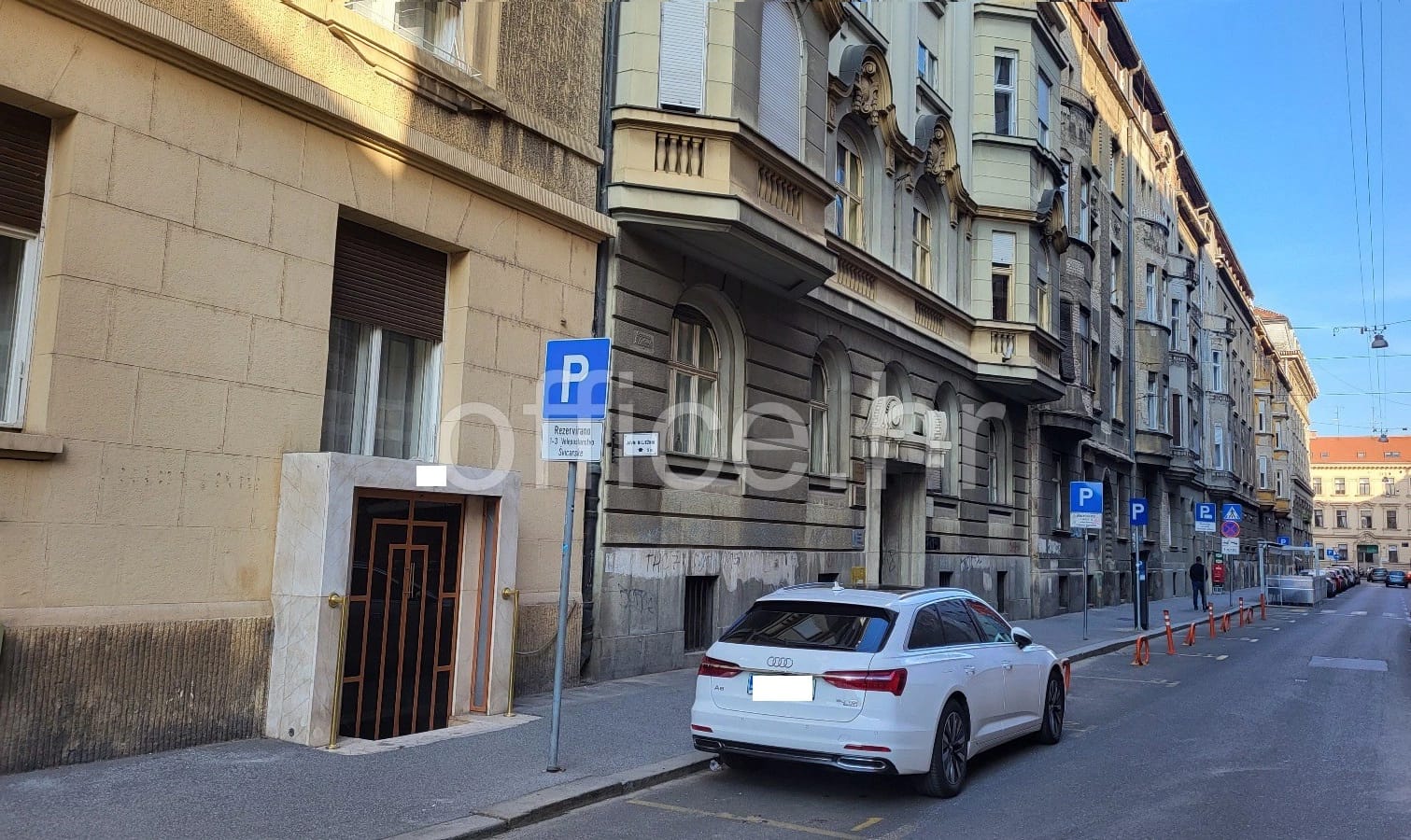 Zagreb, Downtown, street shop / office for rent, 46 sqm